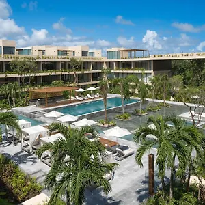 Mistiq **** Tulum